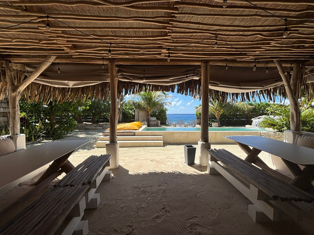 Tiki Beach Moorea