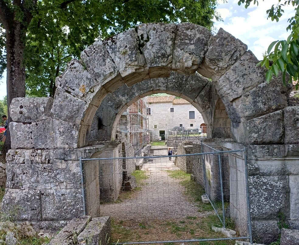 Parco Archeologico Di Sepino-Sepino必去景点