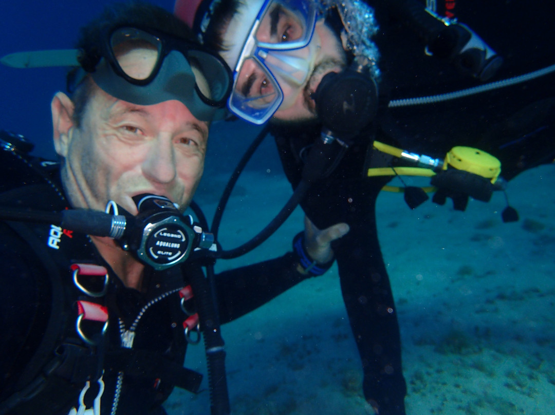 Alonissos Seacolours Dive Center-Patitiri必去景点