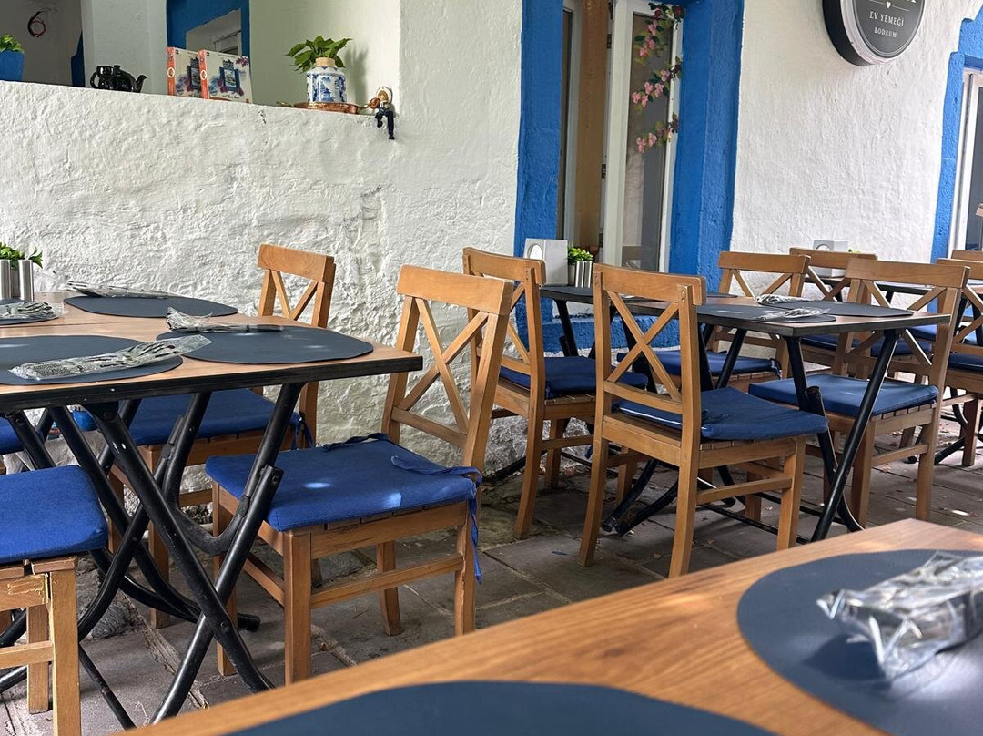 Komşu Bodrum