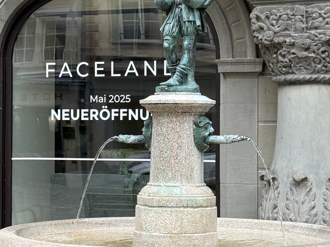 Gänsemännchenbrunnen-卢塞恩必去景点