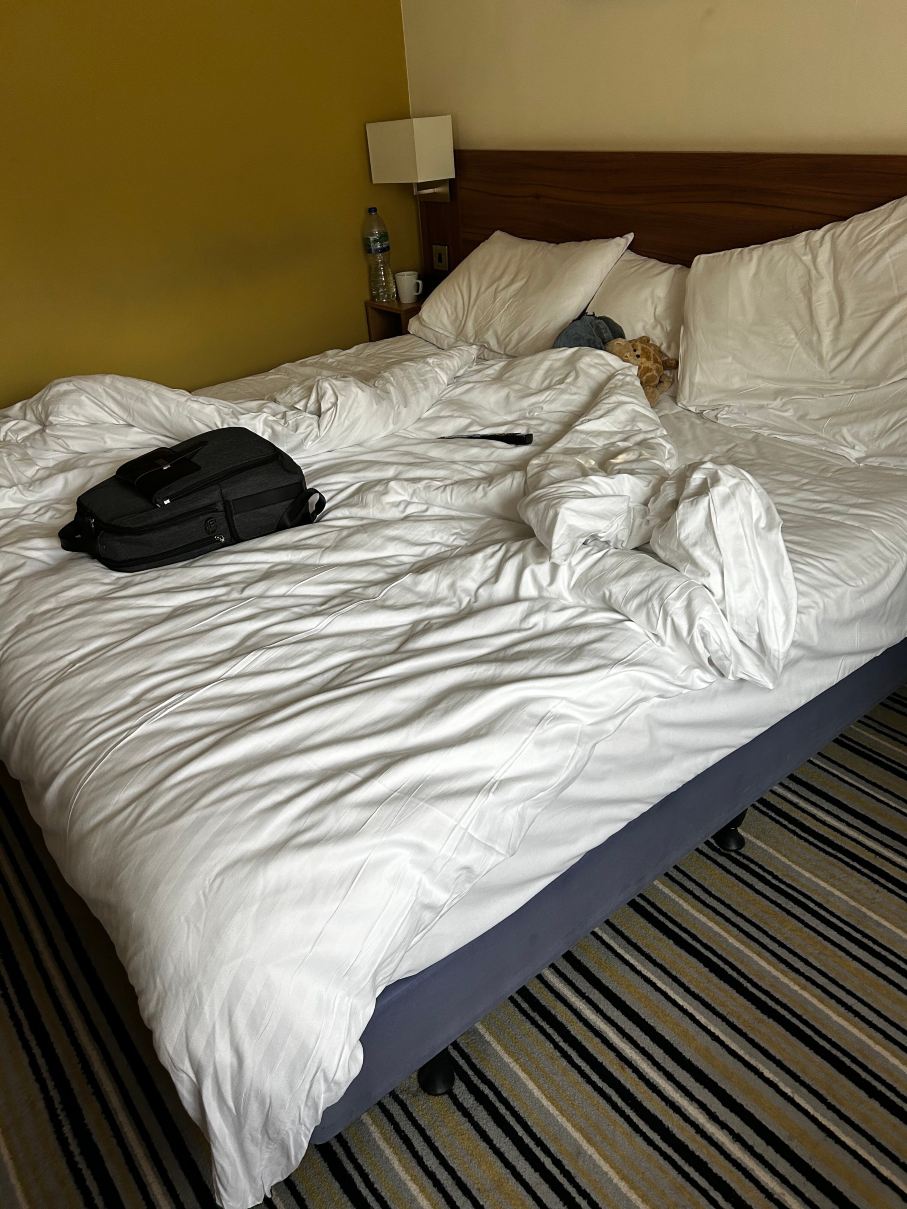 Holiday Inn 陶顿M5，JCT.25-旅行者