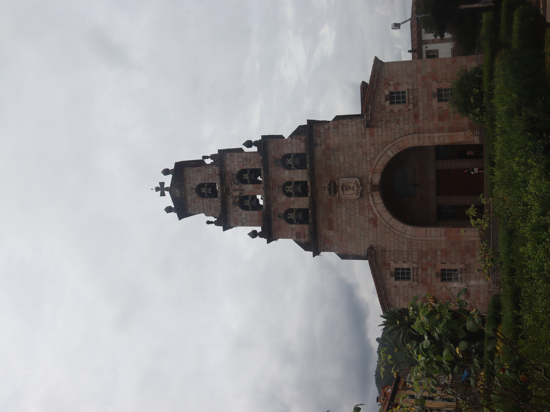 Iglesia of La Asuncion-Cangas de Onis必去景点