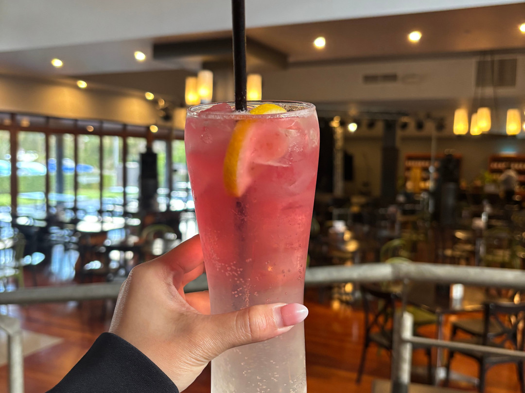 Out & About Wine Tours-珀斯必去景点