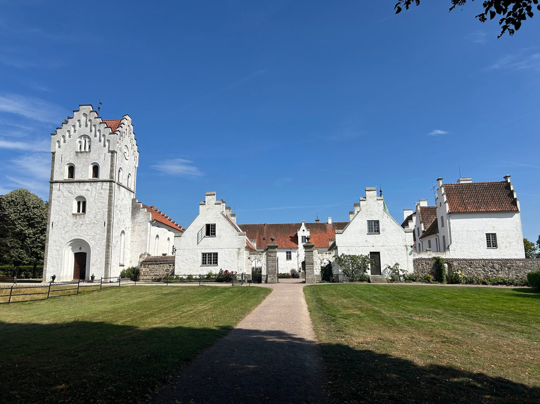 Bosjökloster Slott & Trädgårdar-Hoor必去景点