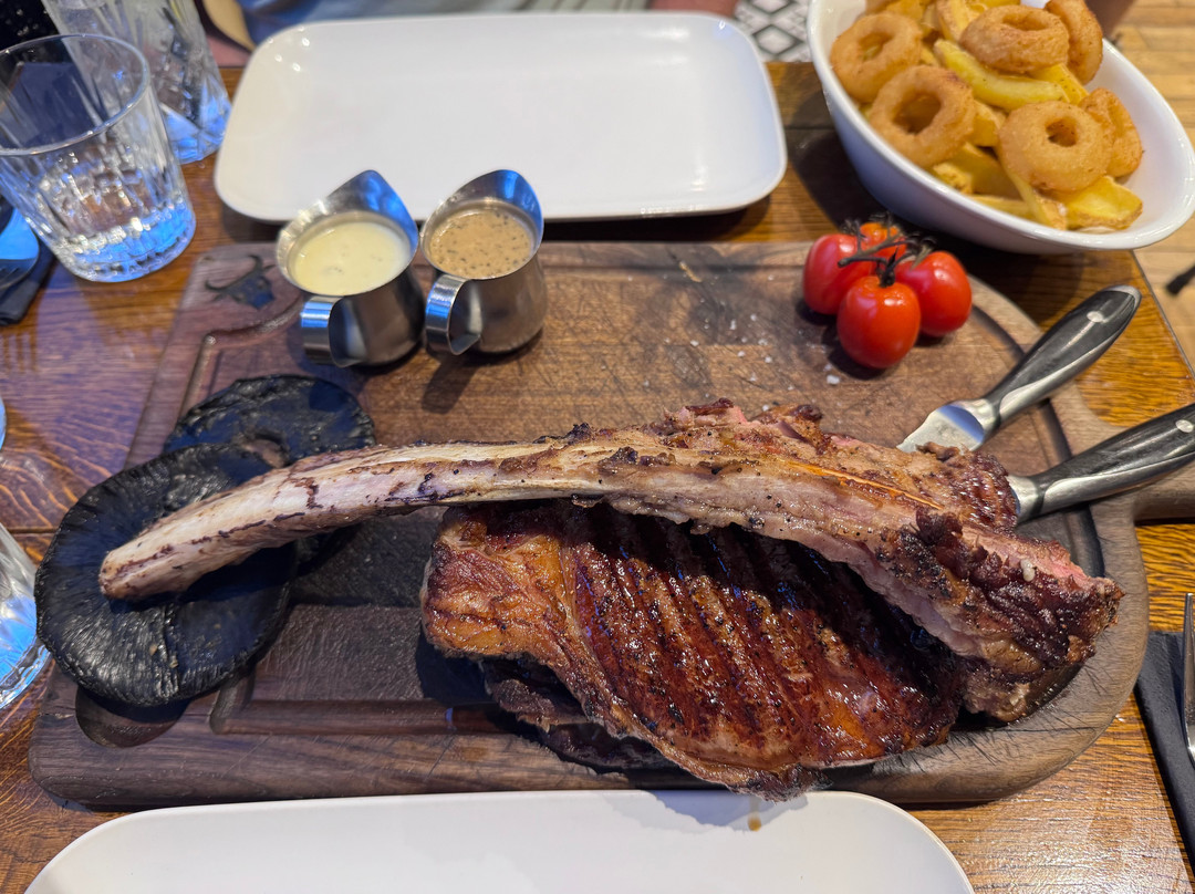 Jerry's Steakhouse, Cafe and Wine Bar