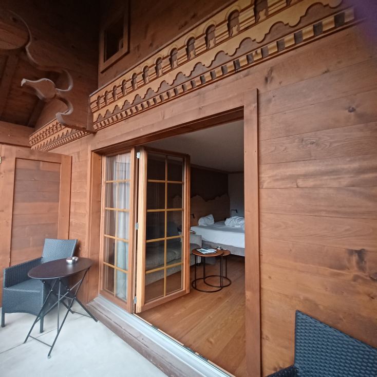 阿尔盆兰德酒店-旅行者