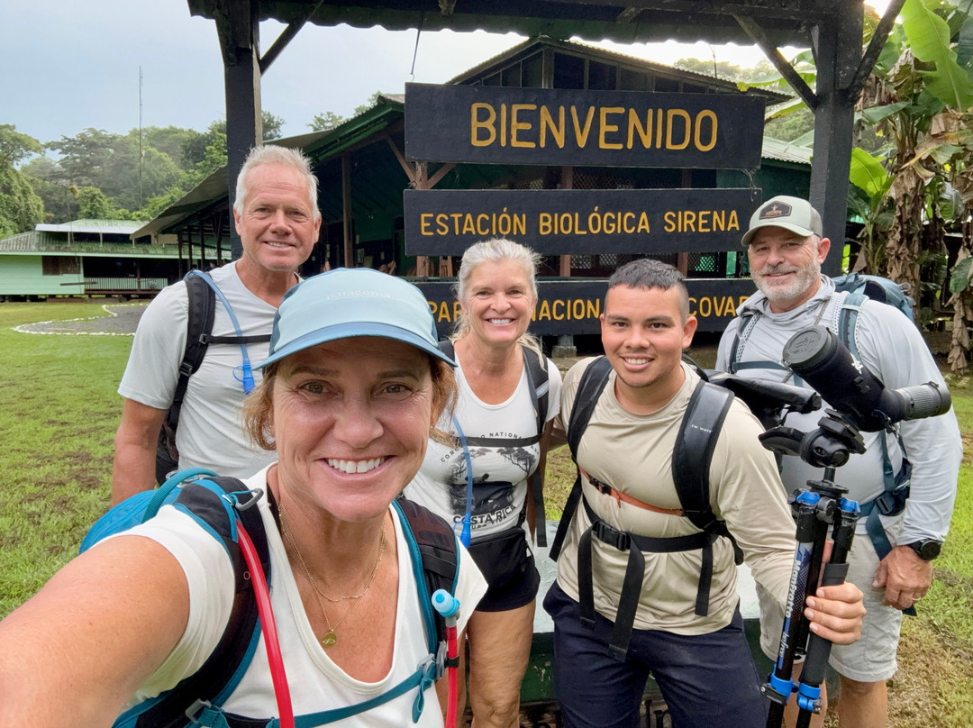 Corcovado Hiking Tours-希门尼斯港必去景点