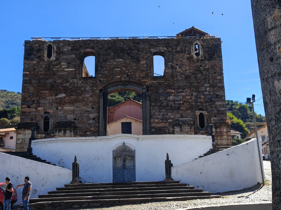 Igreja Nossa Senhora do Rosário-Sabara必去景点