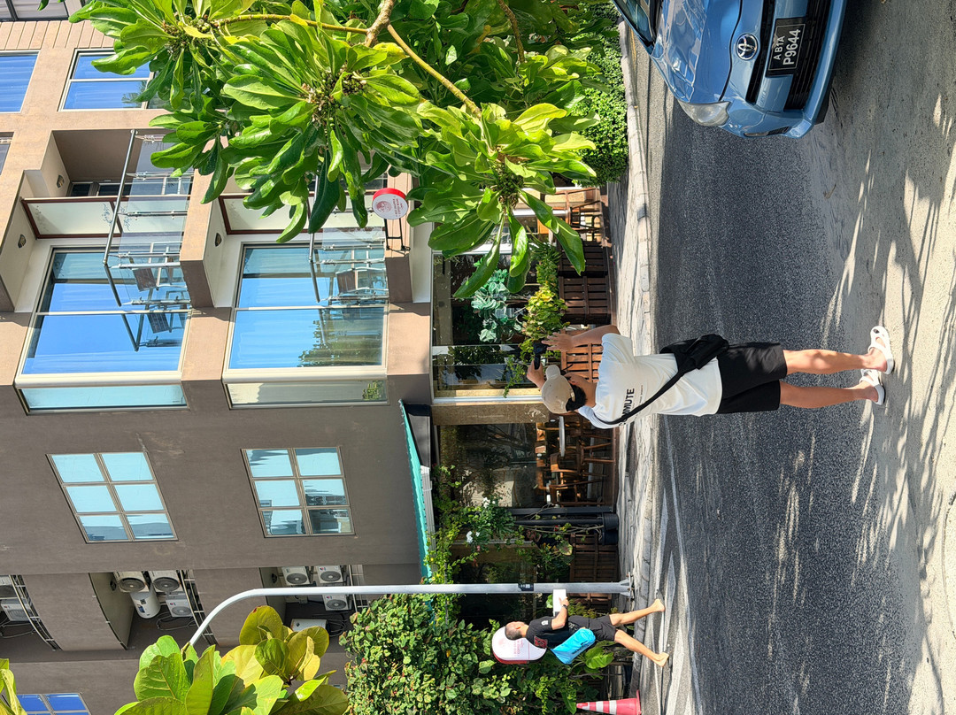 胡鲁马累琥珀海滩酒店主图