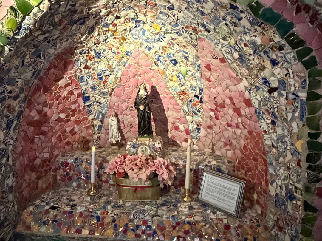 The Little Chapel-Les Vauxbelets必去景点