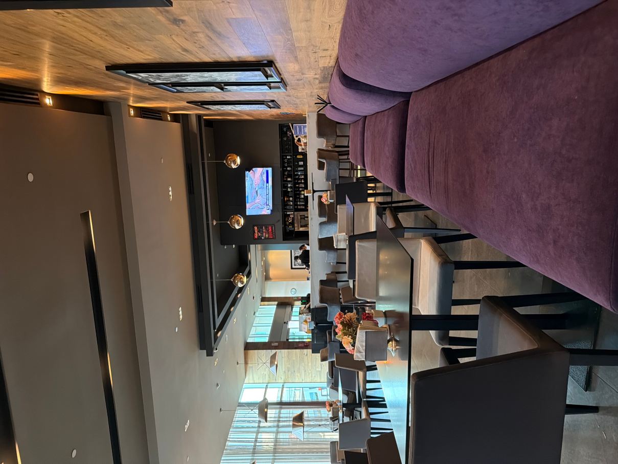 莱昂欢朋酒店-旅行者
