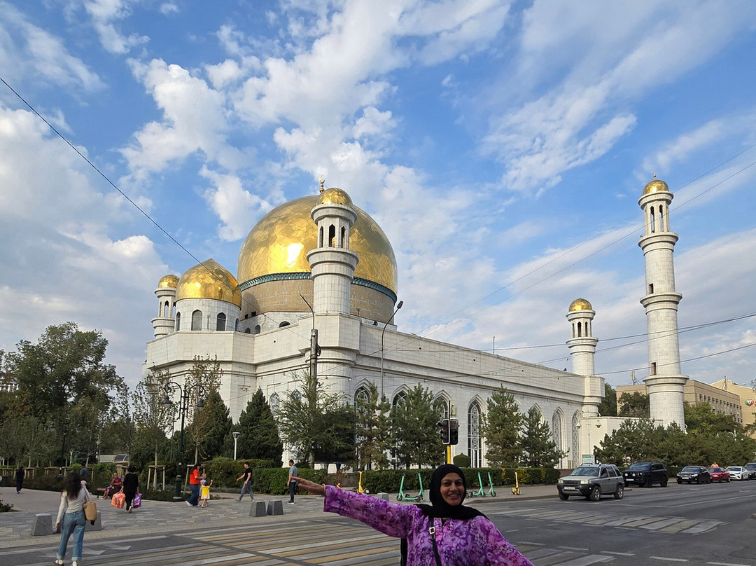 The Central Mosque of Almaty-阿拉木图必去景点
