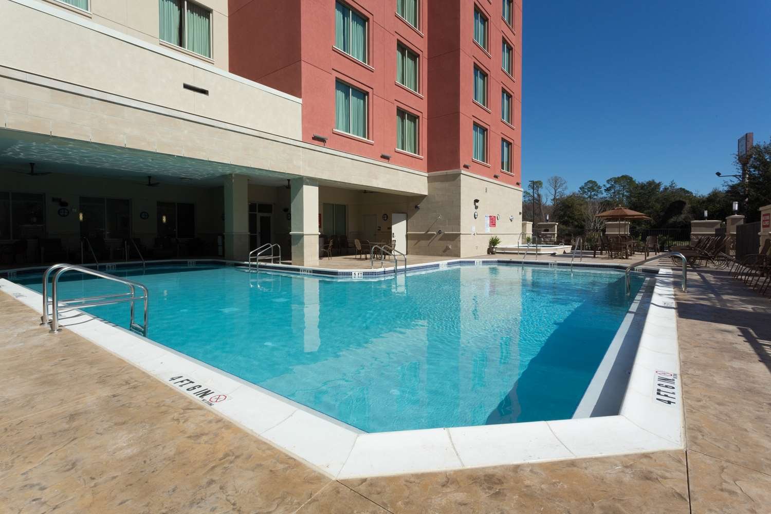 Drury Inn & Suites Gainesville-官方