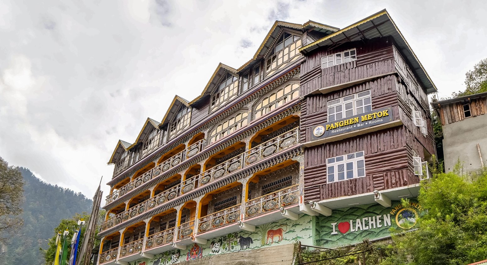Summit Panghen Metok Hotel-官方