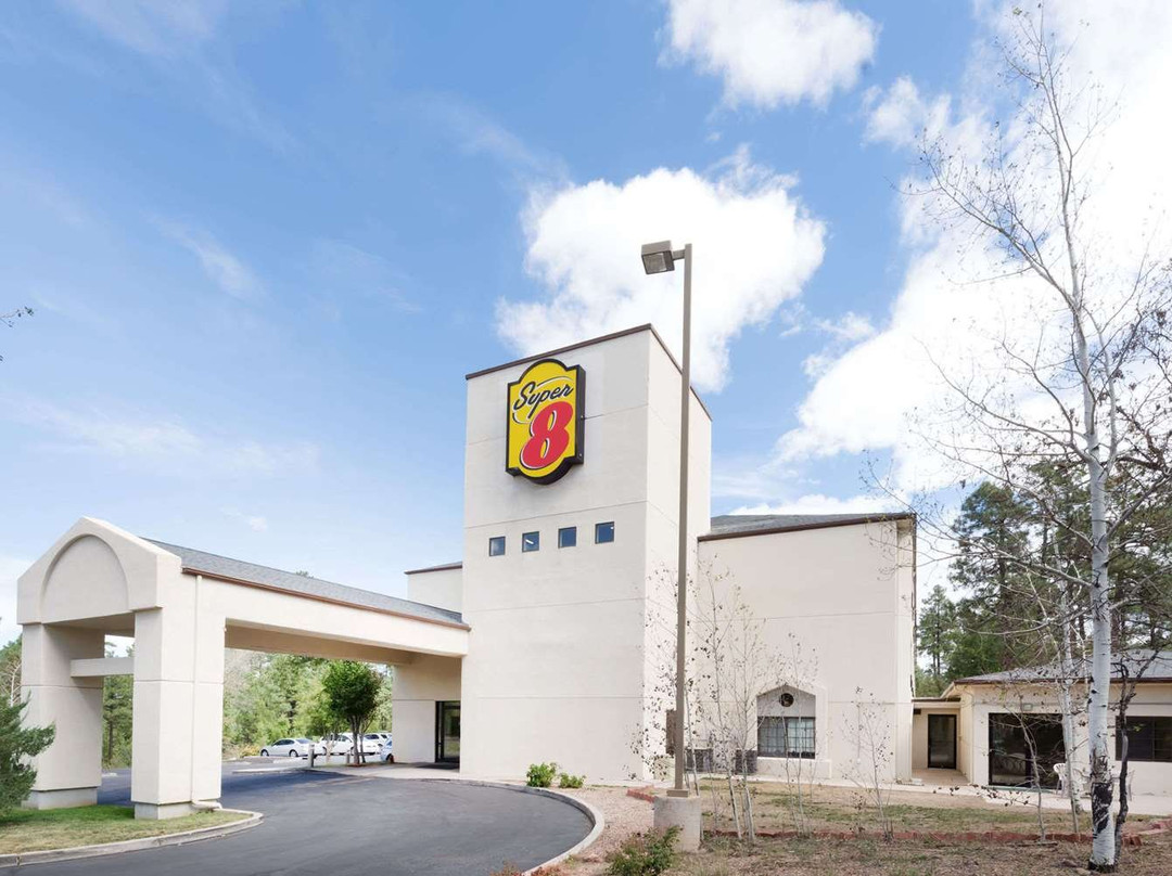 Super 8 by Wyndham Show Low主图