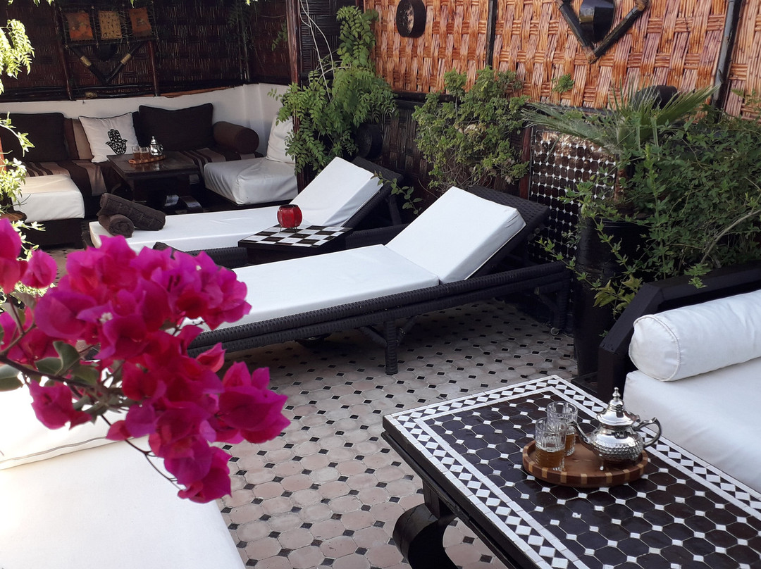 达尔纳贾特酒店