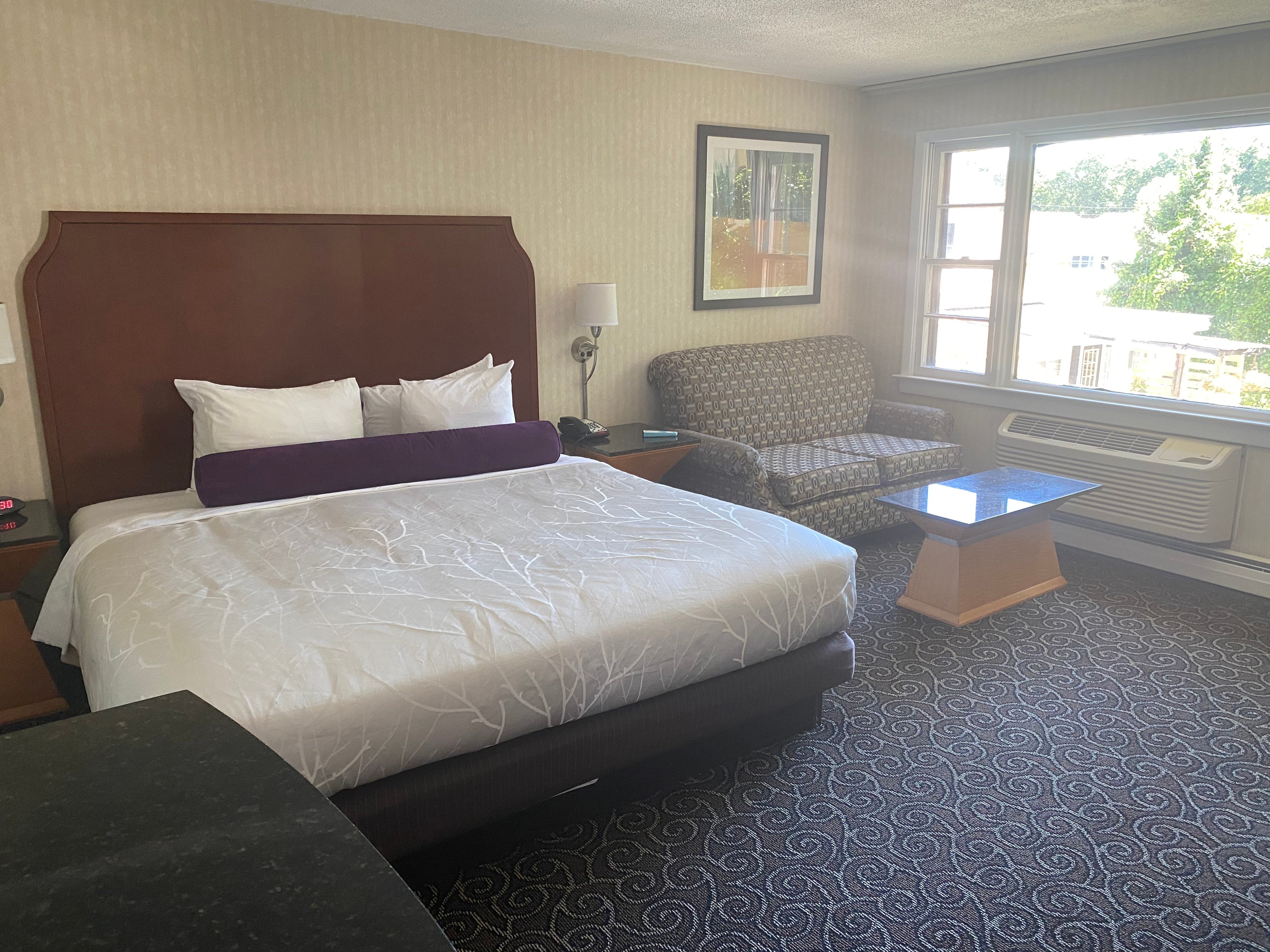 Black Mountain Inn-官方