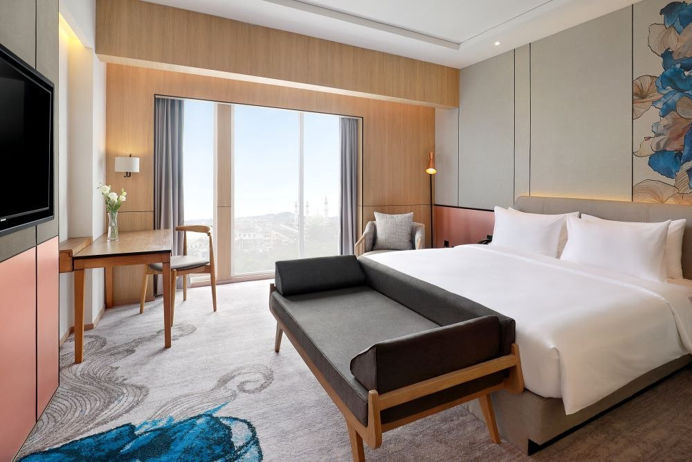 三马林达美居酒店主图