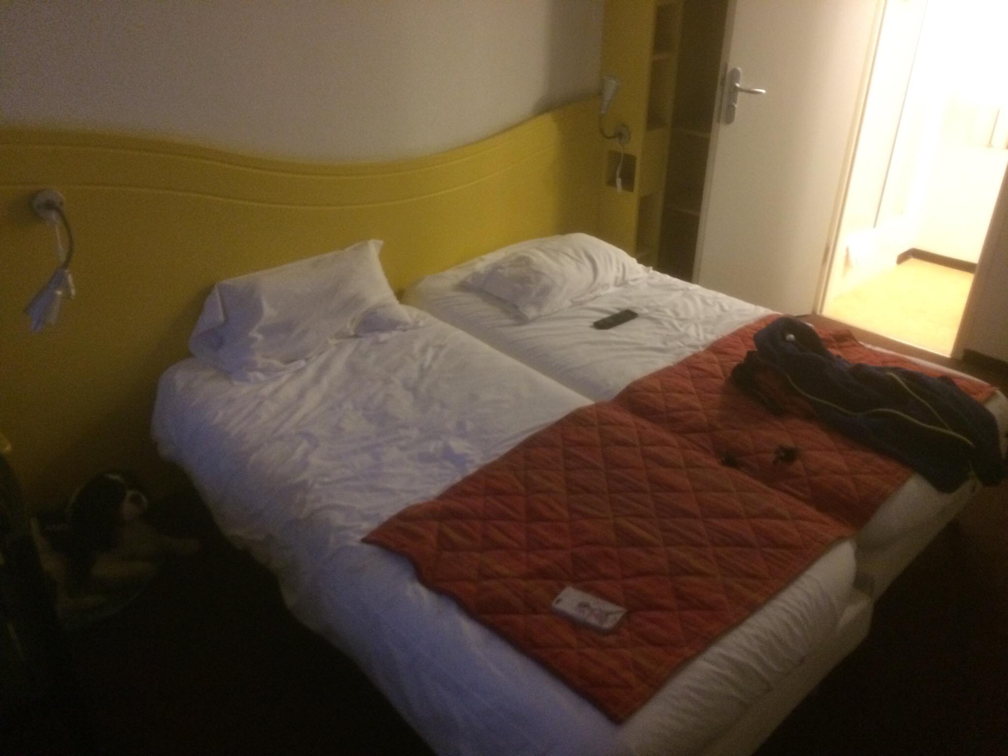 Village Hotel de Villefontaine-客卧