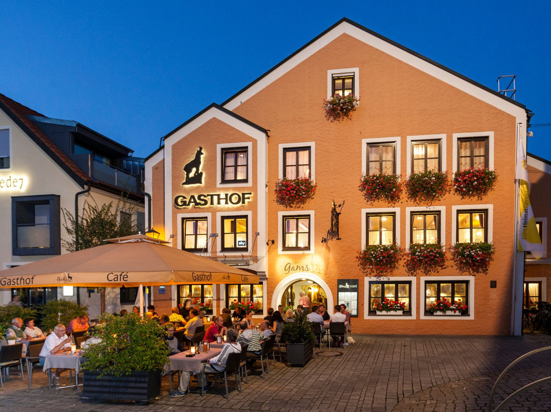 德尔盖姆斯环形酒店