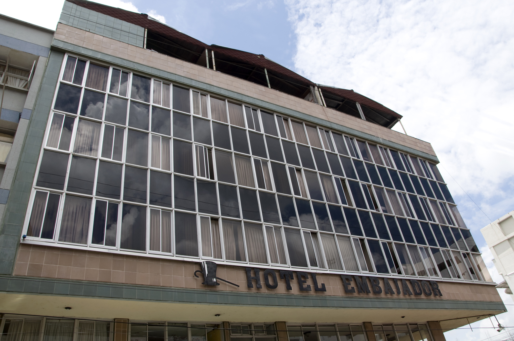Hotel Embajador-官方