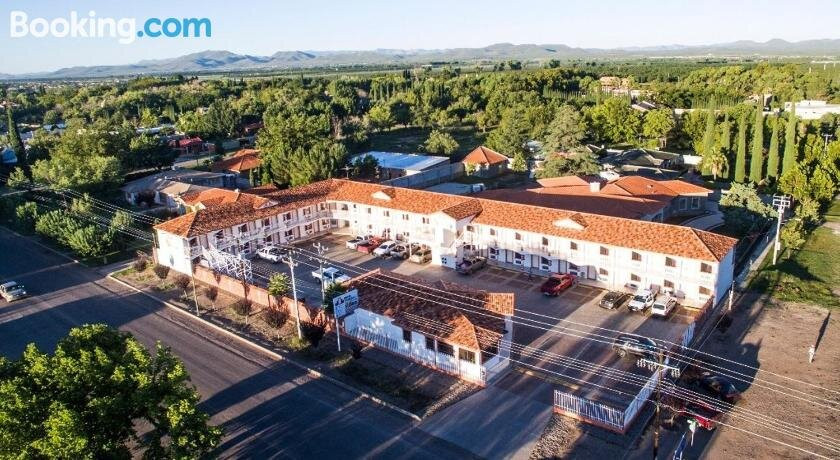 Hotel Dublan Inn主图