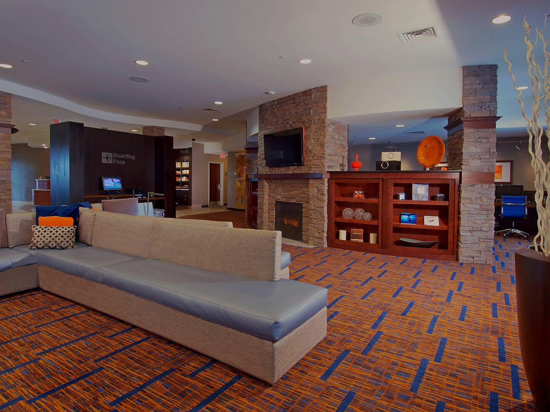 Courtyard by Marriott Madison West/Middleton主图