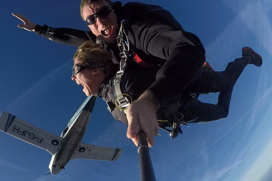 Fun Parachutisme-Le Sequestre必去景点