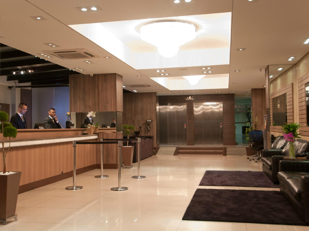 Summit Monaco Convention & Hotel