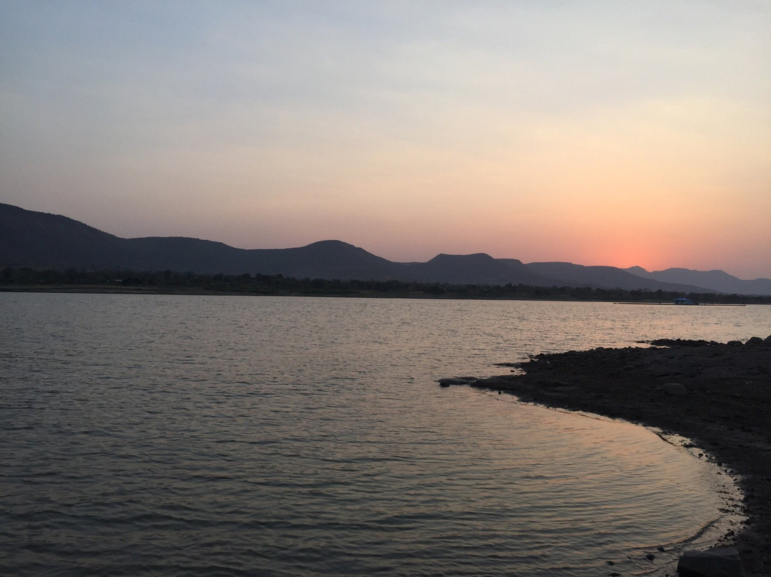 Talegaon旅游景点-Kasarsai Dam