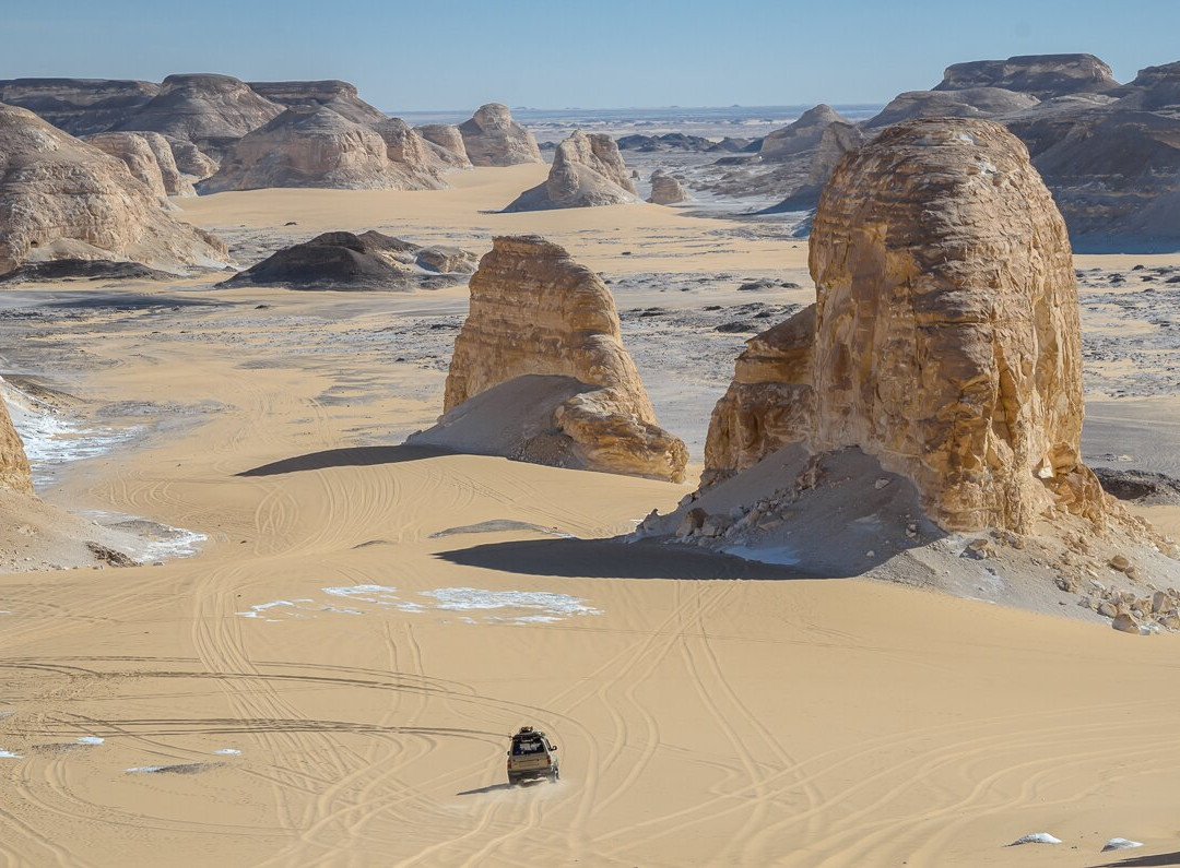 White Desert Nights景点图片