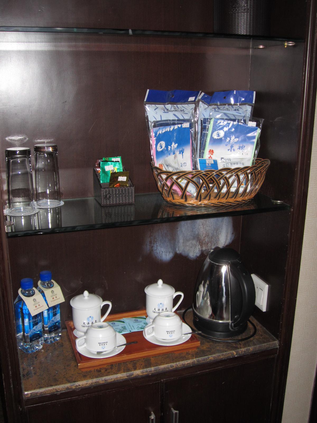 天源温泉大酒店-客卧