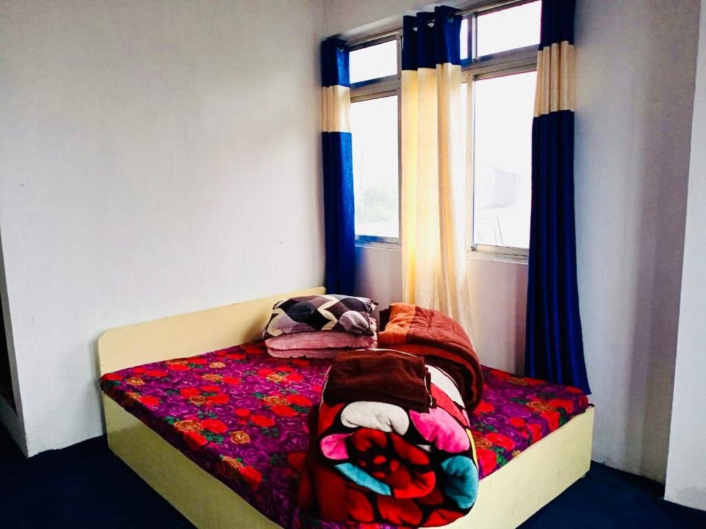 Pine View Homestay Lepchajag