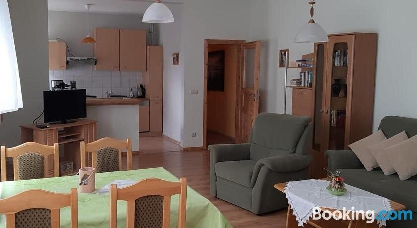 Ferienwohnung Burgwall 1