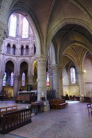 Église Saint-Paterne-奥尔良必去景点