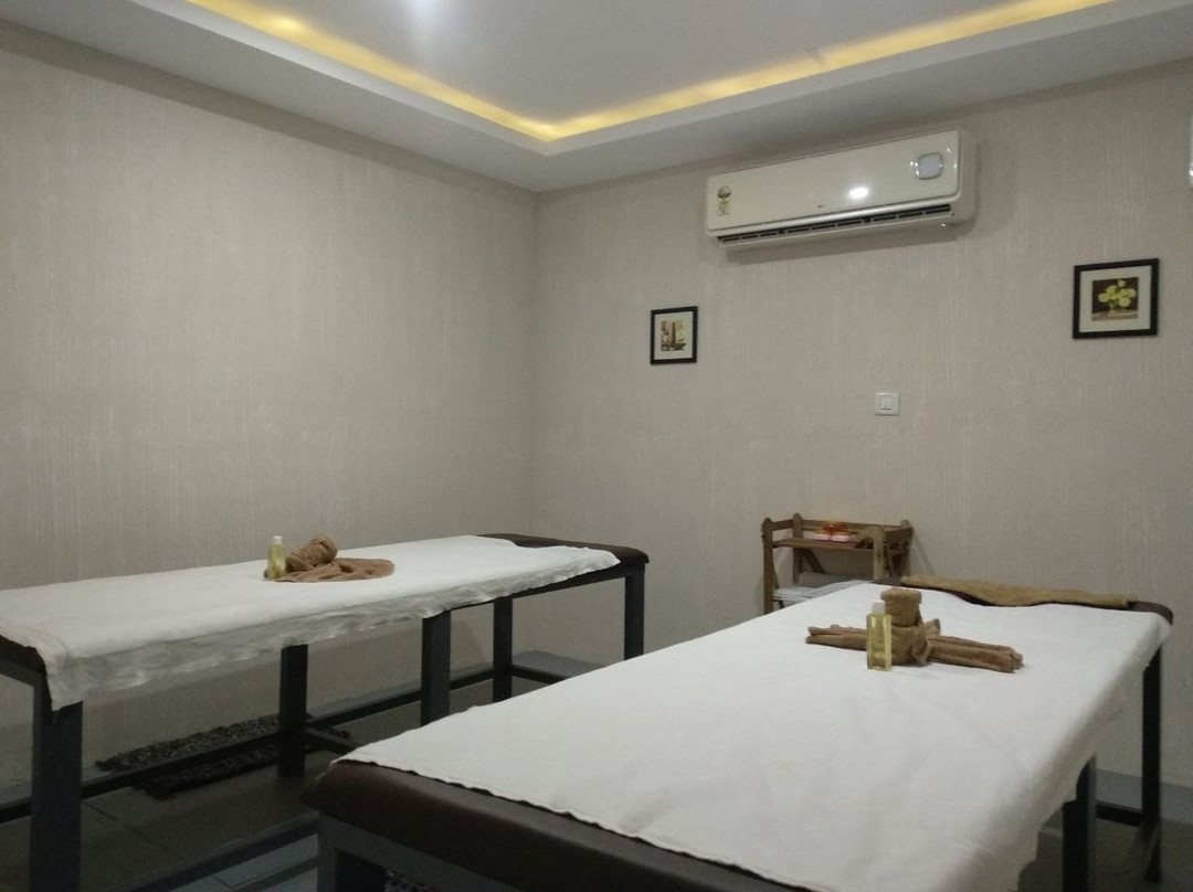 Arti Fabulous Body Care Spa