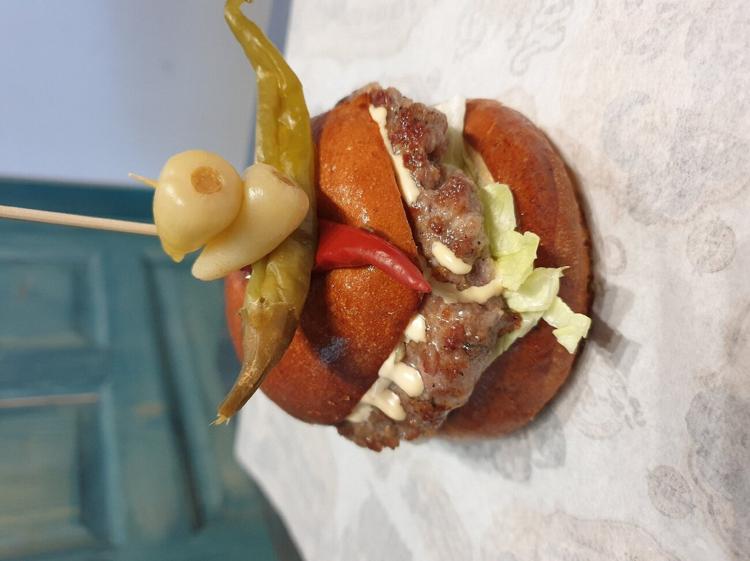 Burgers & Sandwiches  3/2