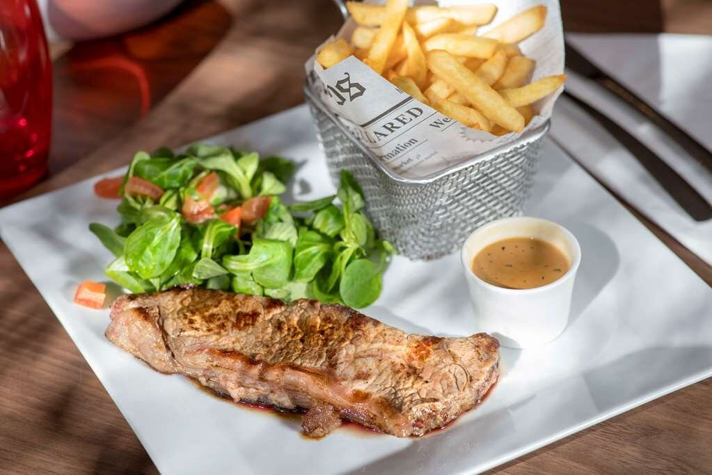 北里摩日钟楼酒店主图