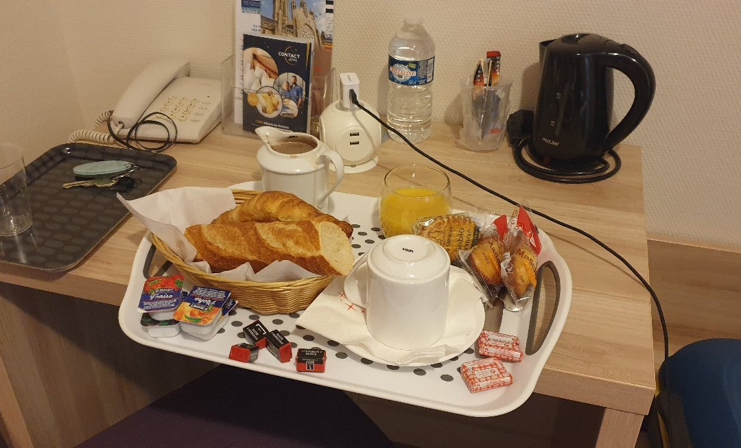 杜谢瓦勒布兰科酒店主图