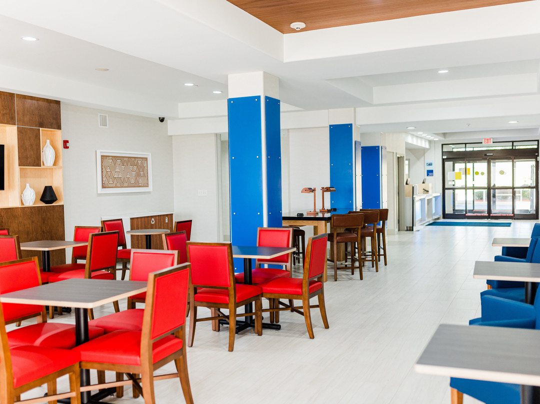 Holiday Inn Express & Suites Greenville By IHG主图