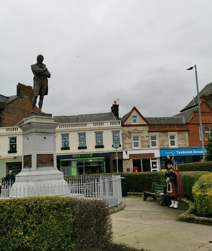 Robert Burns Statue