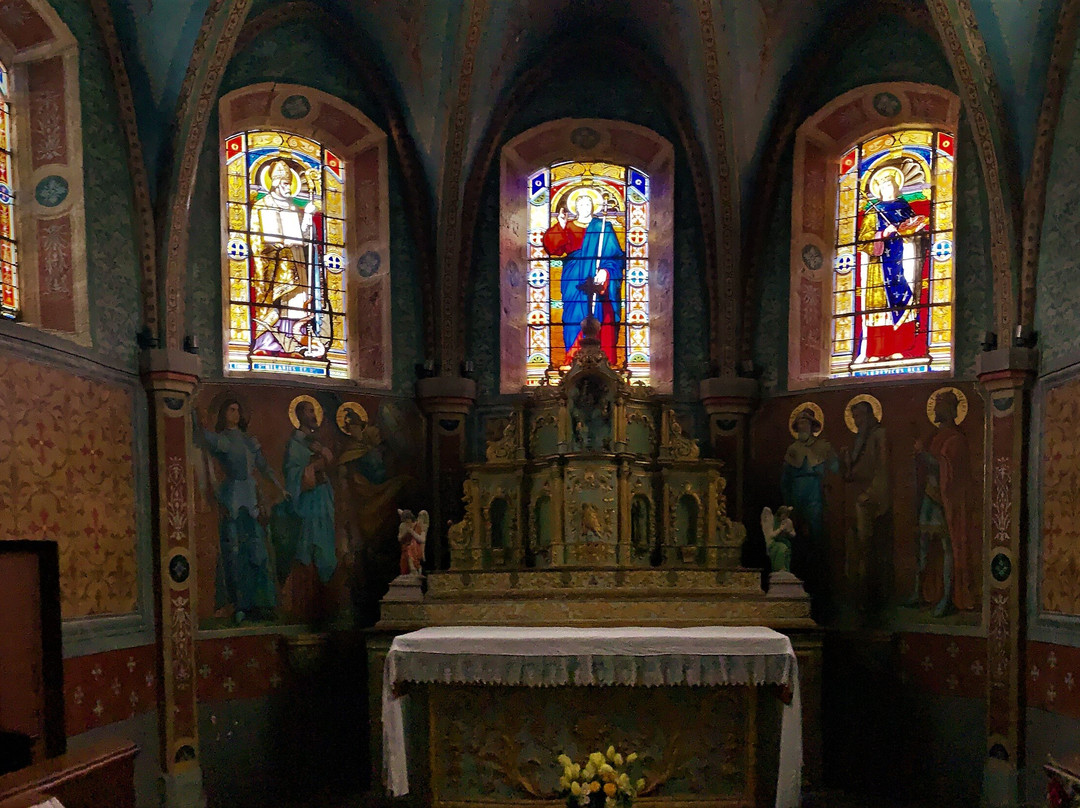 Eglise Saint-Hilaire-Bazoches必去景点