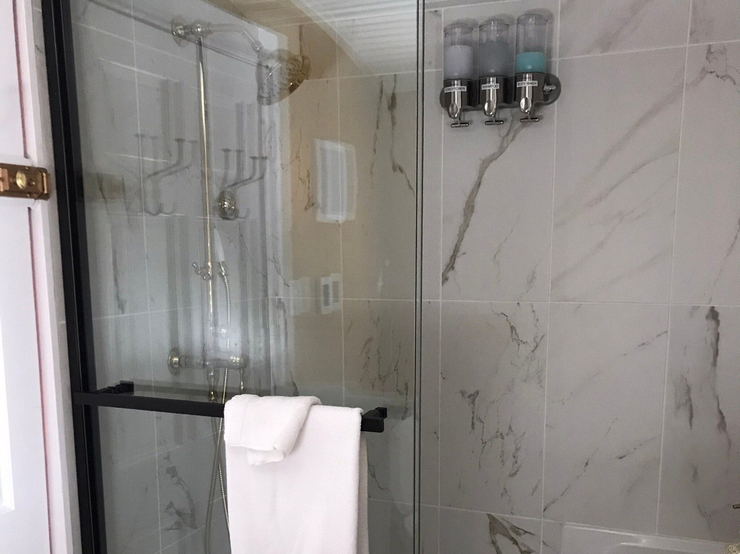 Riley's Railhouse主图