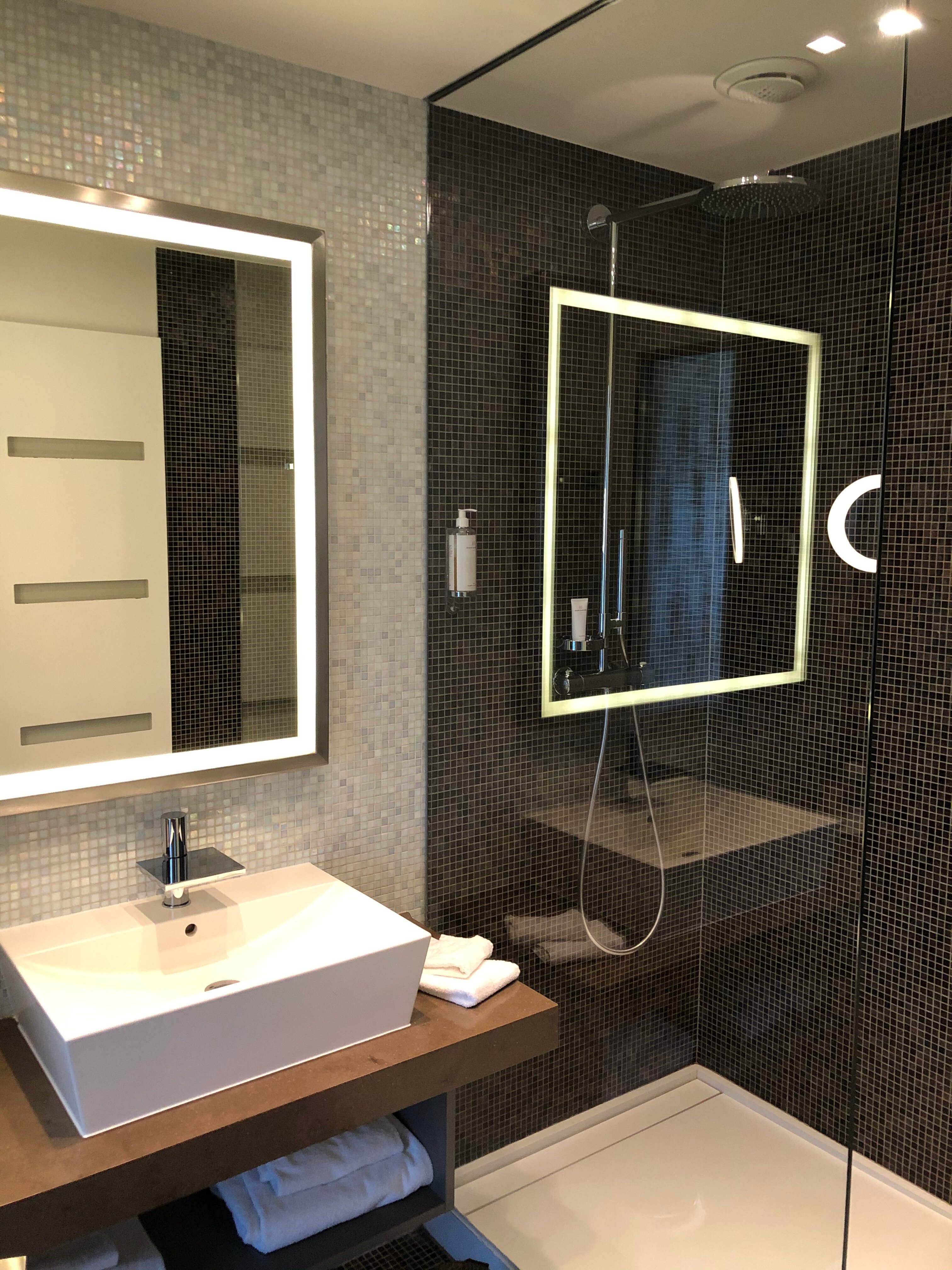 Resort Barriere Ribeauville-浴室
