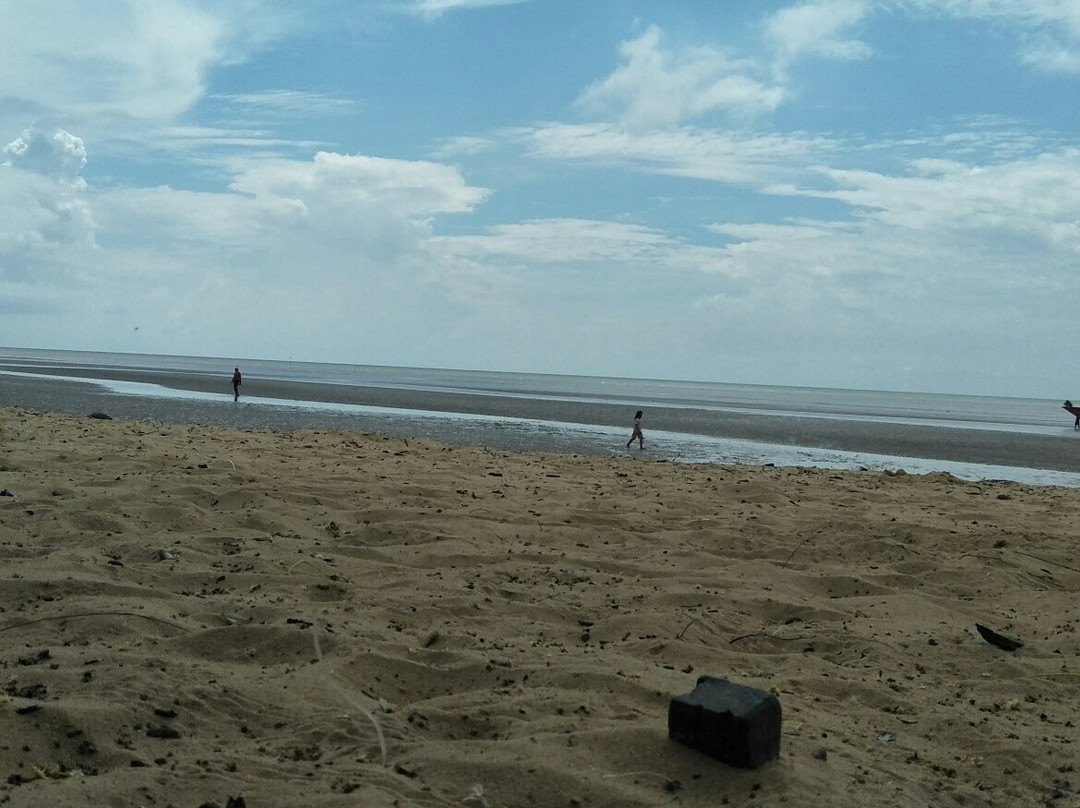 Biru Kersik Beach景点图片