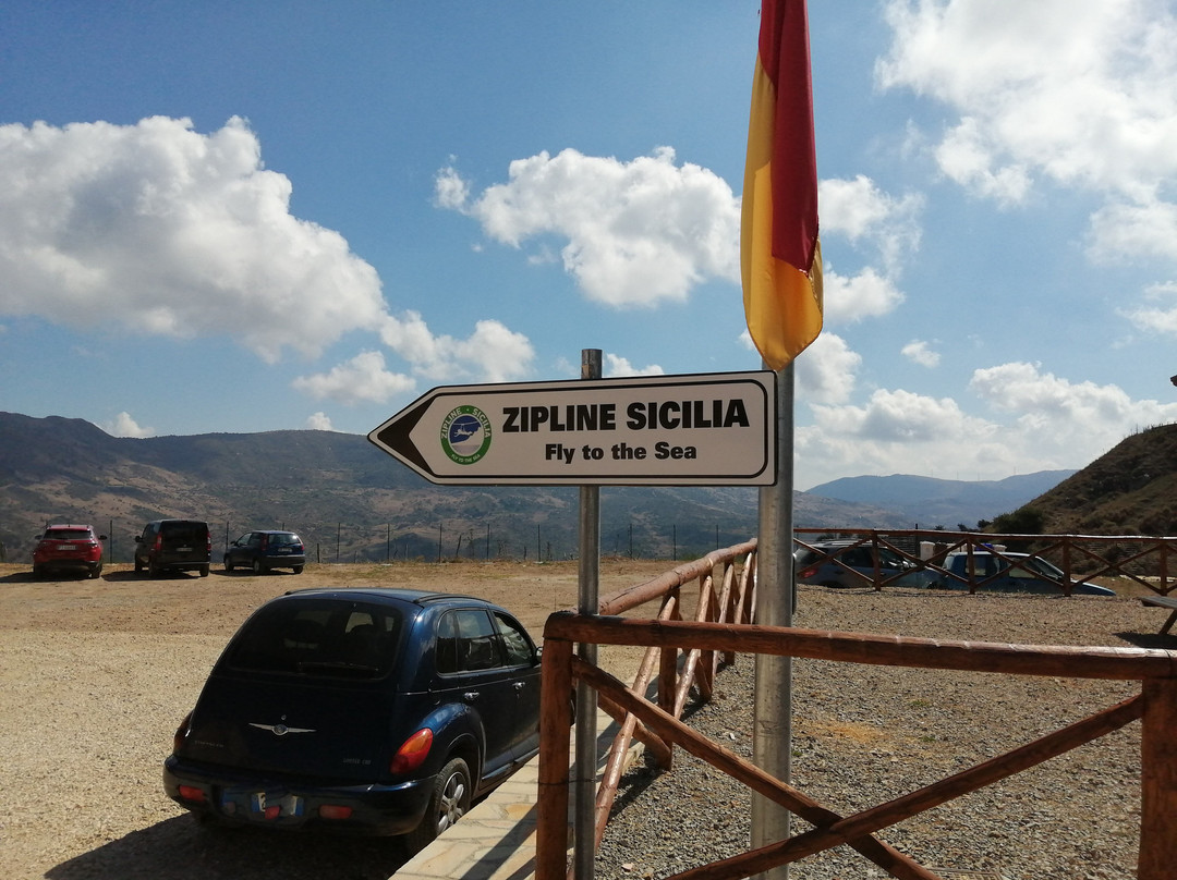 Zipline Sicilia A San Mauro Castelverde景点图片