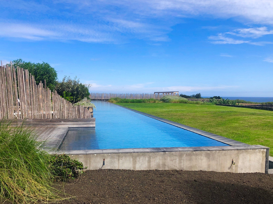 Santa Barbara Eco-beach Resort主图