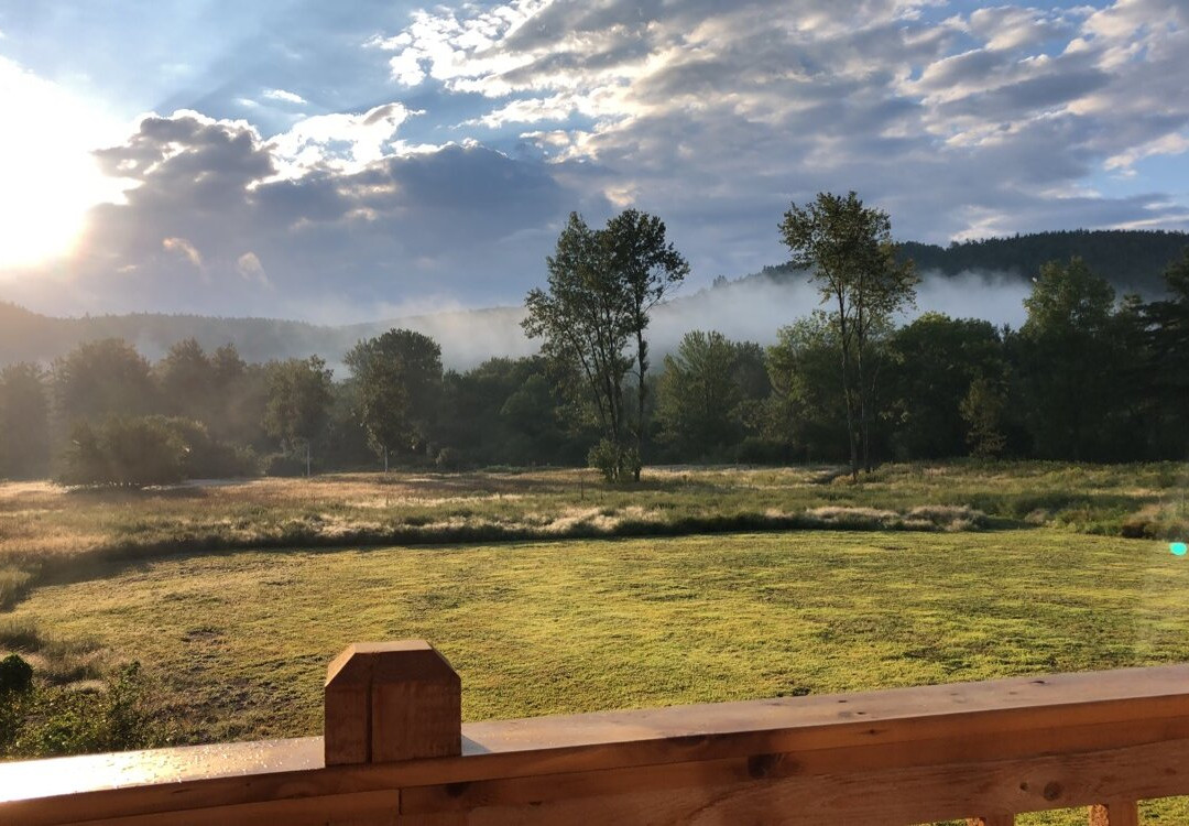 The Halfway House Motel主图