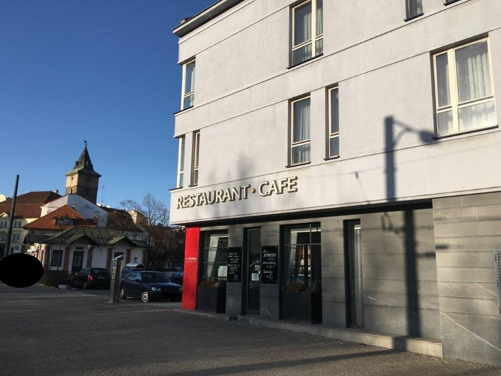 尤兹沃努酒店主图